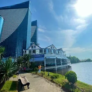 شقة فندقية Orbi - Seaside, باتومي